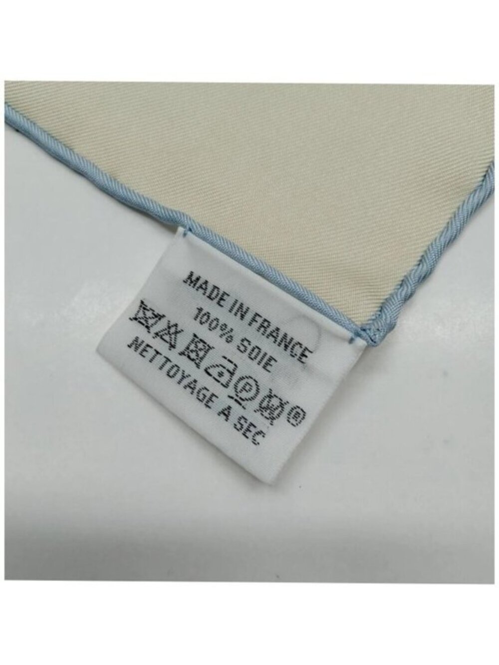 Hermès Mors à la Conétable Carré 90 Silk Scarf Cream Blue Equestrian Vintage - Picture 10 of 10
